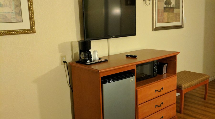 40 inch flat screen 