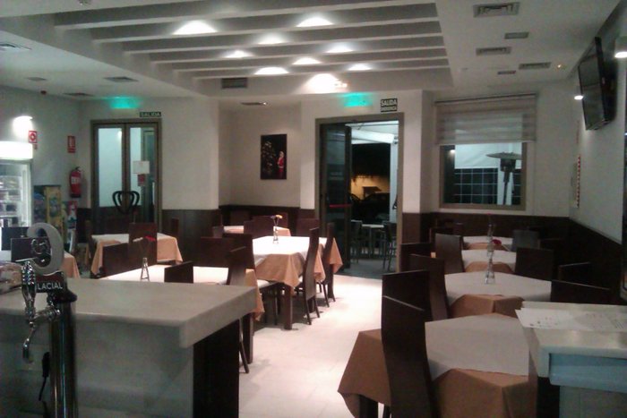 Imagen 2 de Hostal Restaurante Casa de Larios