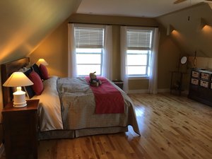 Room & Suite