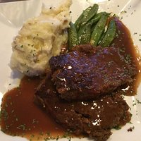 Great down home comfort food: corned beef & cabbage, liver & onions, meat loaf & mashed, mac & c
