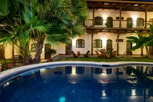 Piscina e praia