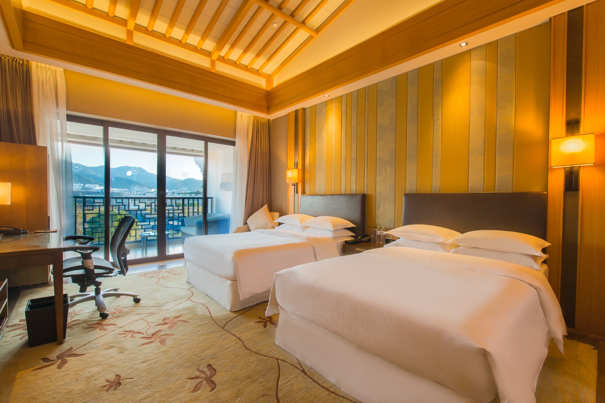 Hotel photo 8 of Sheraton Grand Hangzhou Wetland Park Resort.