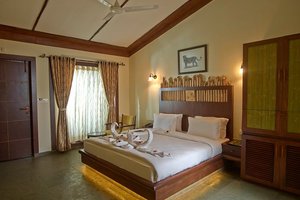 Room & Suite