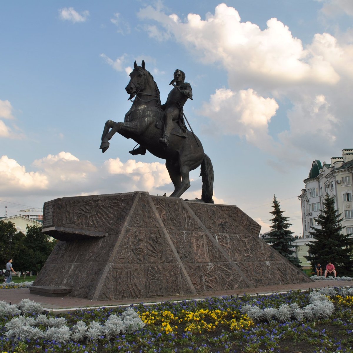 Памятник Алексею Петровичу Ермолову, Орёл: лучшие советы перед посещением -  Tripadvisor