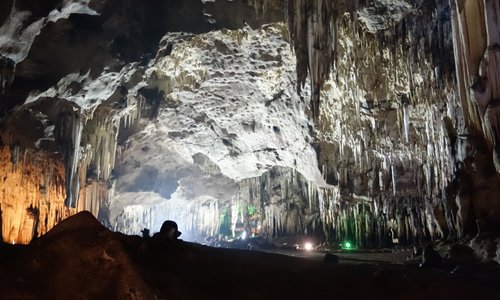 Jaskinia Khao Bin.