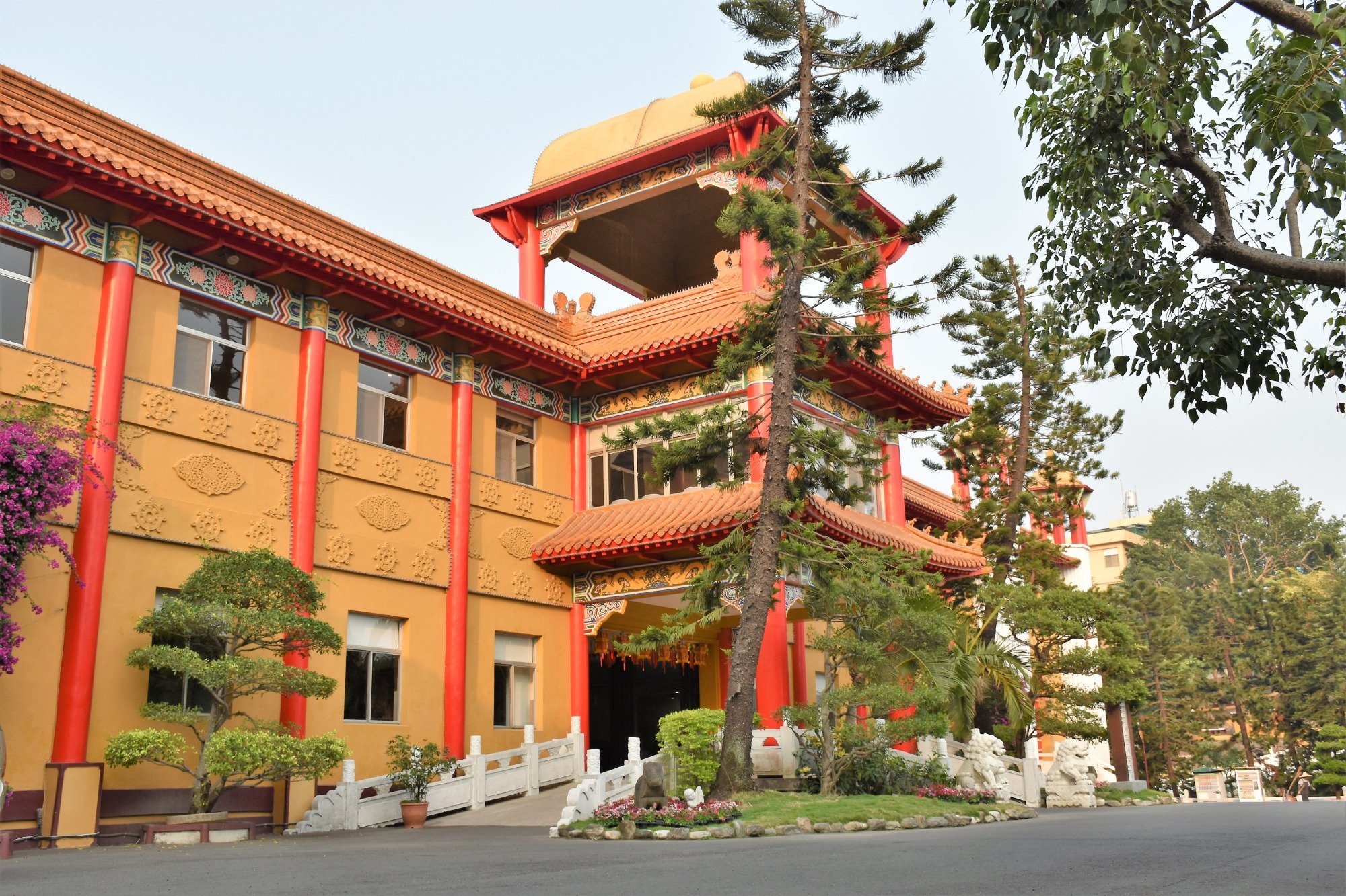 Fo Guang Shan Pilgrim's Lodge image