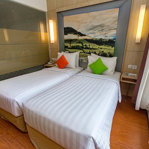 The Superior with Two Single Beds (Twin) at the Tebu Hotel