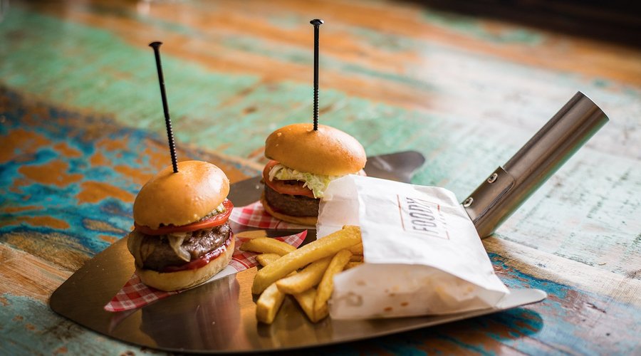 classy burger Foody Farm