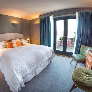 Suite Room