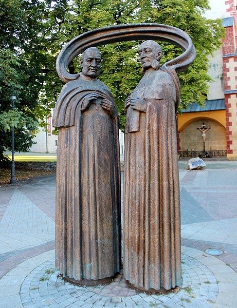 Sculpture of S. Moyzes and K. Kuzmanyh image