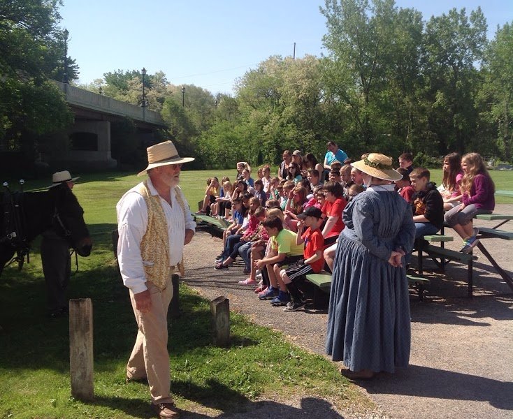 Lock 16 Visitor Center & LaSalle Canal Boat - All You Need to Know ...