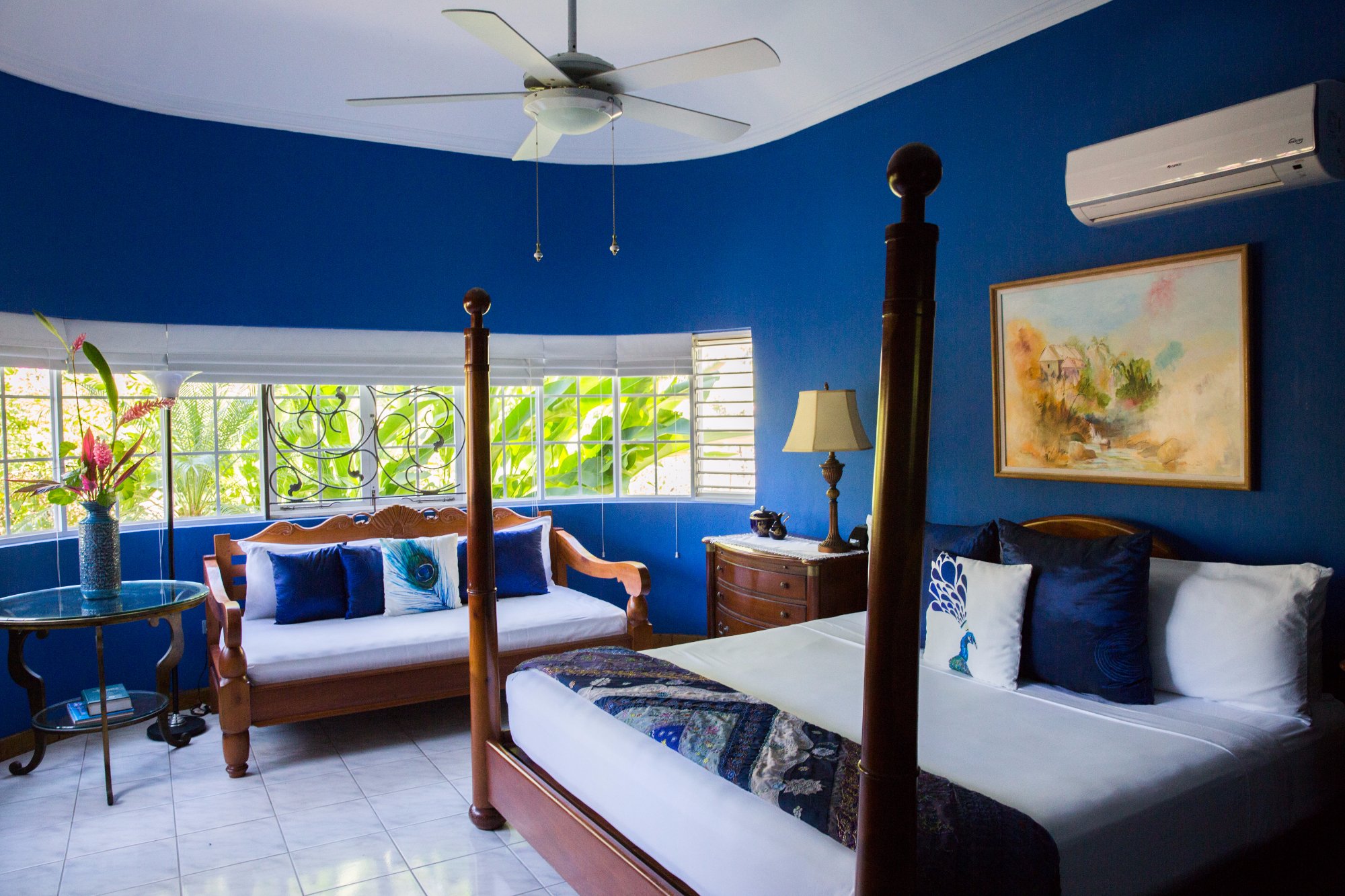 The Blue House Boutique Bed Breakfast Villa UPDATED 2024