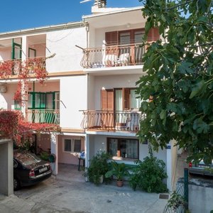 getlstd_property_photo