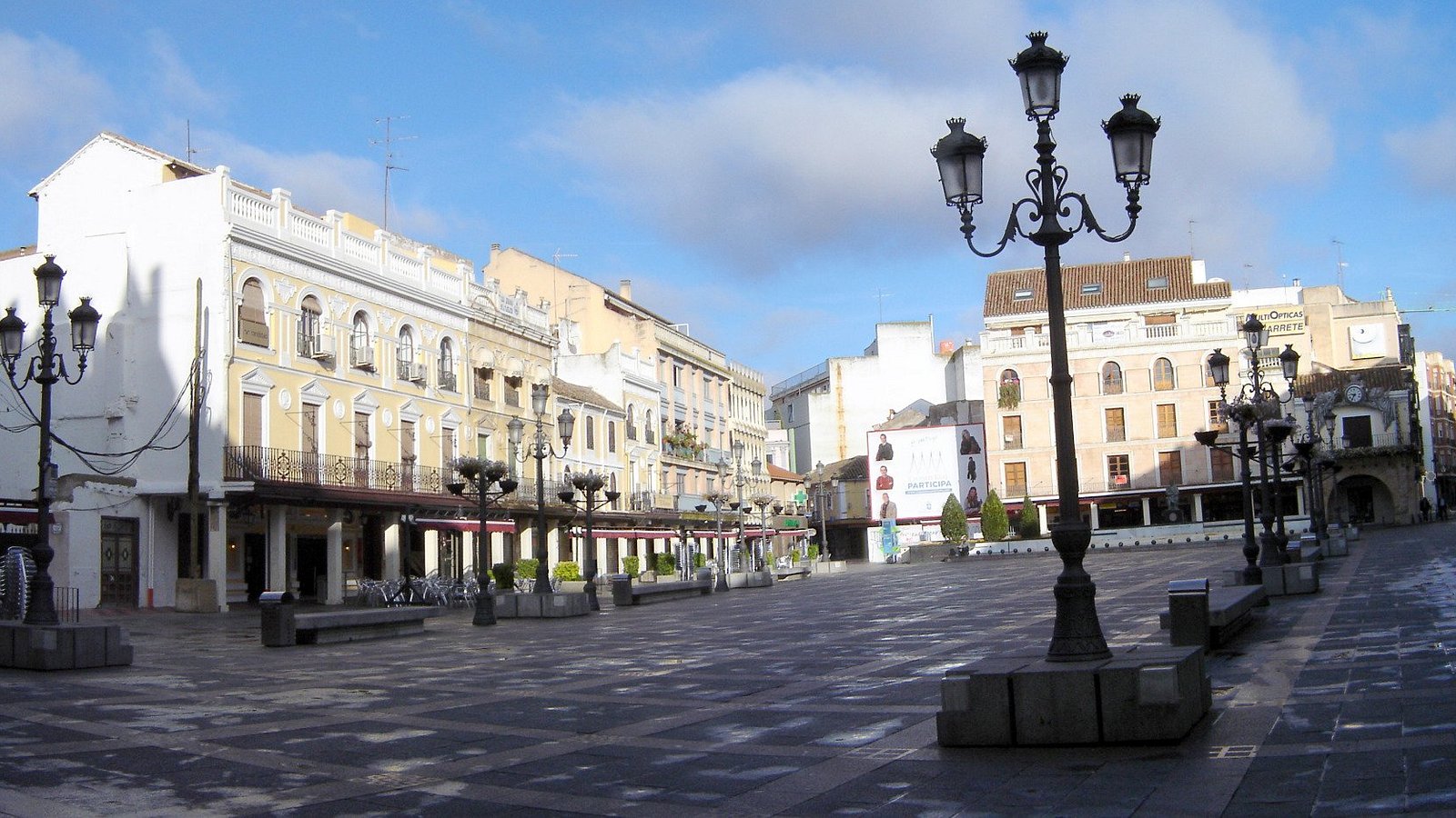 Ciudad real Испания. Сьюдад реаль улицы. Сьюдад реаль Испания праздник.