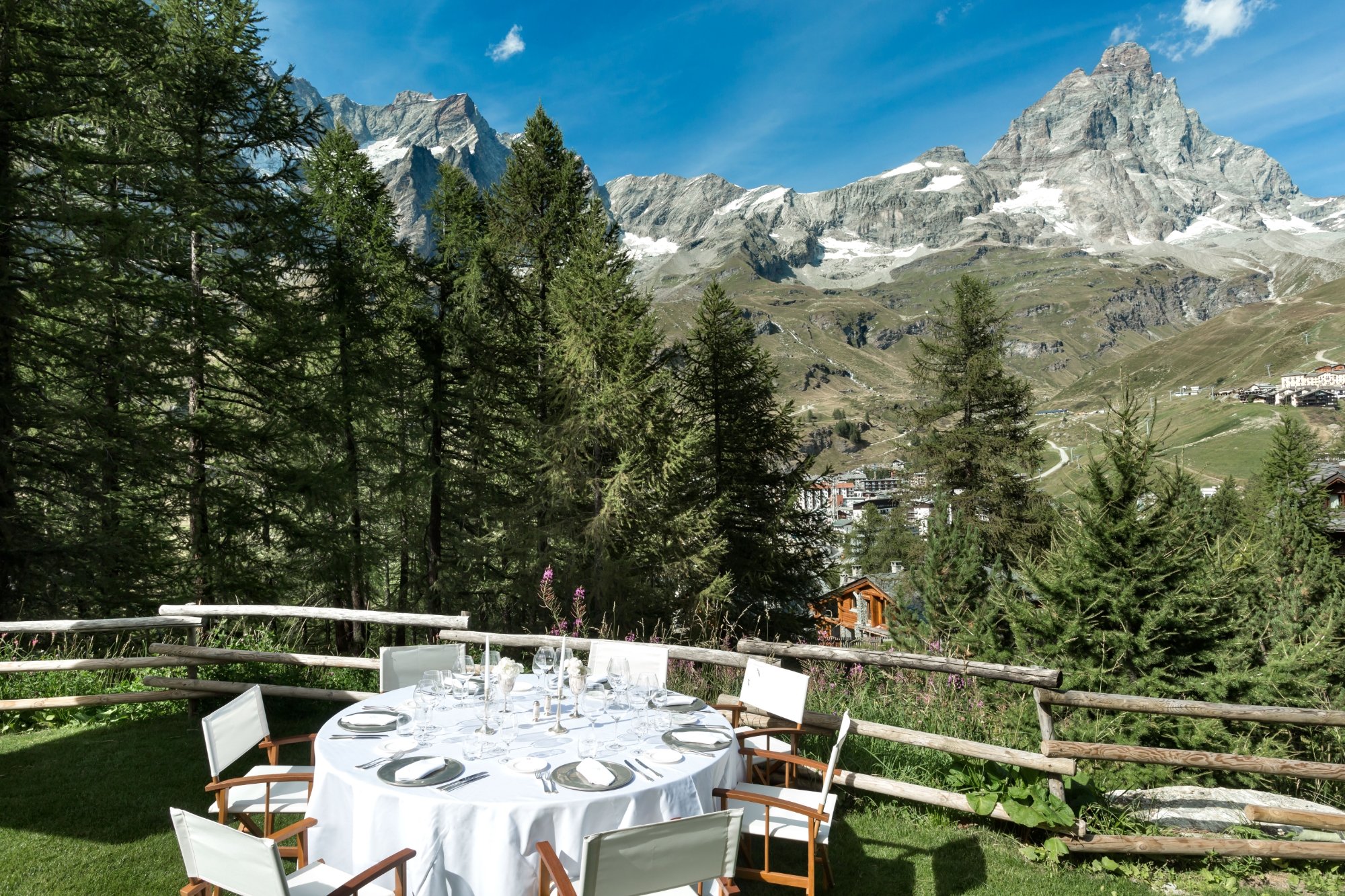 Saint Hubertus Resort Room Service: Pictures & Reviews - Tripadvisor