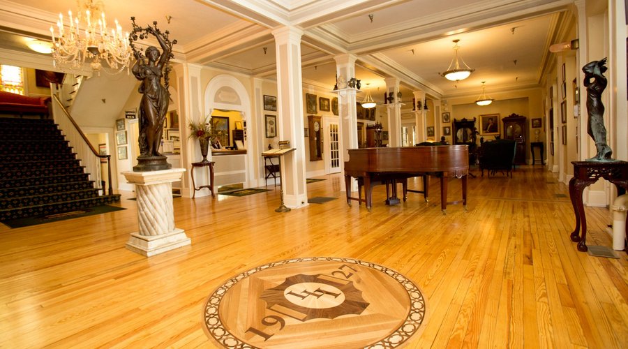 Celebrate 90 years of southern hospitality and historic charm!