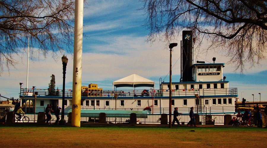 Oregon Maritime Museum docked at the waterfront