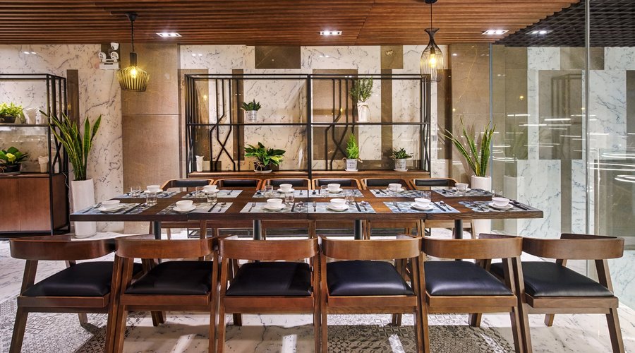 AVORA RESTAURANT