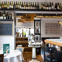 Le Bar