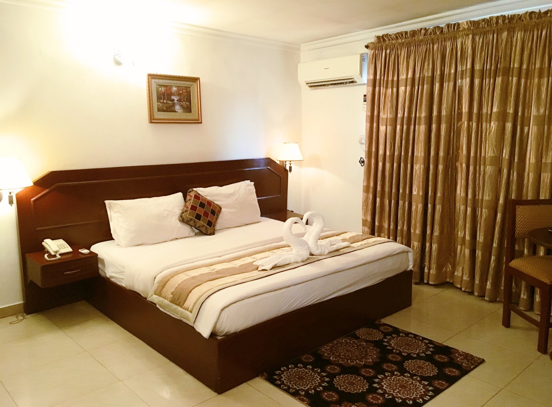 Gurunar Guesthouse Ikoyi image