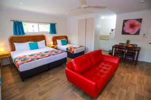 Room & Suite