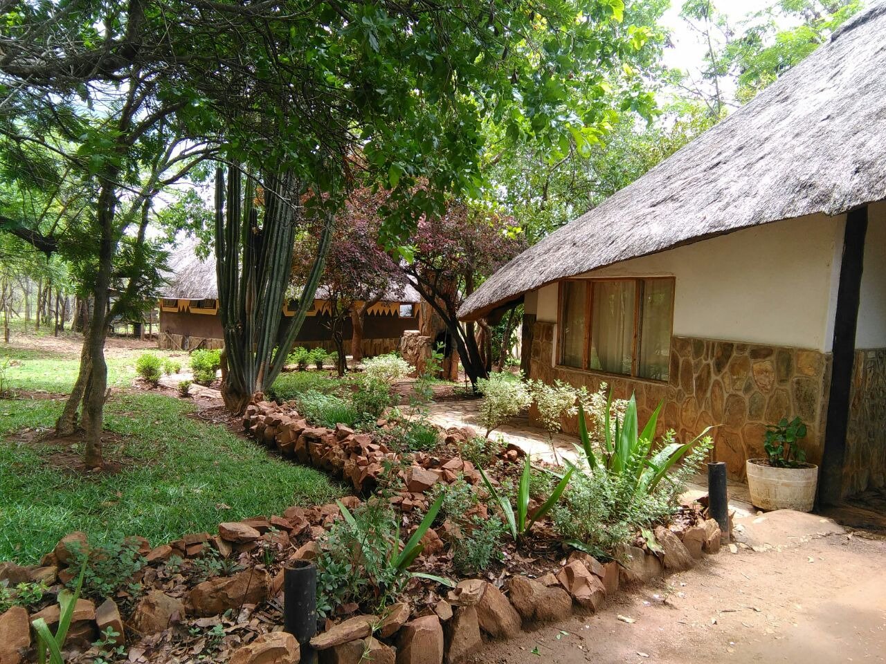 PANYANDA LODGE (Masvingo, Zimbabwe) - Foto's, Reviews En ...