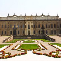 Villa Arconati, Facciata Principale