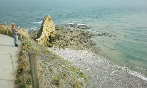 I cant believe they had to climb these cliffs