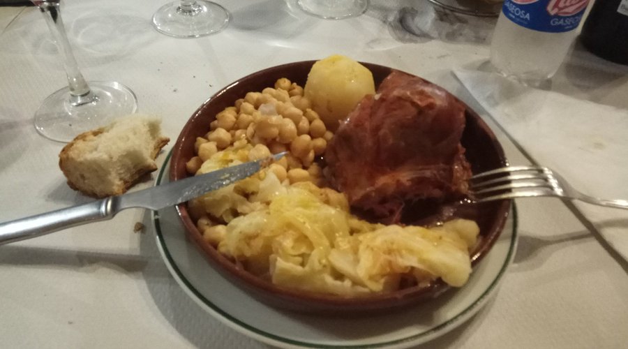 Medio Botillo del Bierzo del Meson El Lago