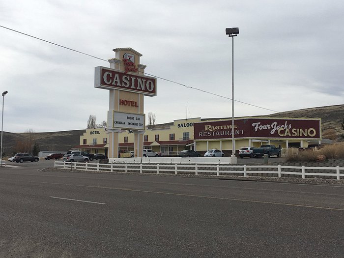 FOUR JACKS HOTEL AND CASINO $61 ($̶6̶8̶) - Updated 2024 Prices & Reviews -  Jackpot, Nevada
