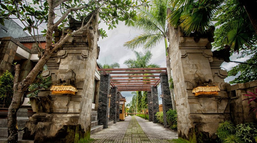 Entrance Area