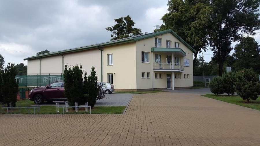 Penzin Na Kurtech