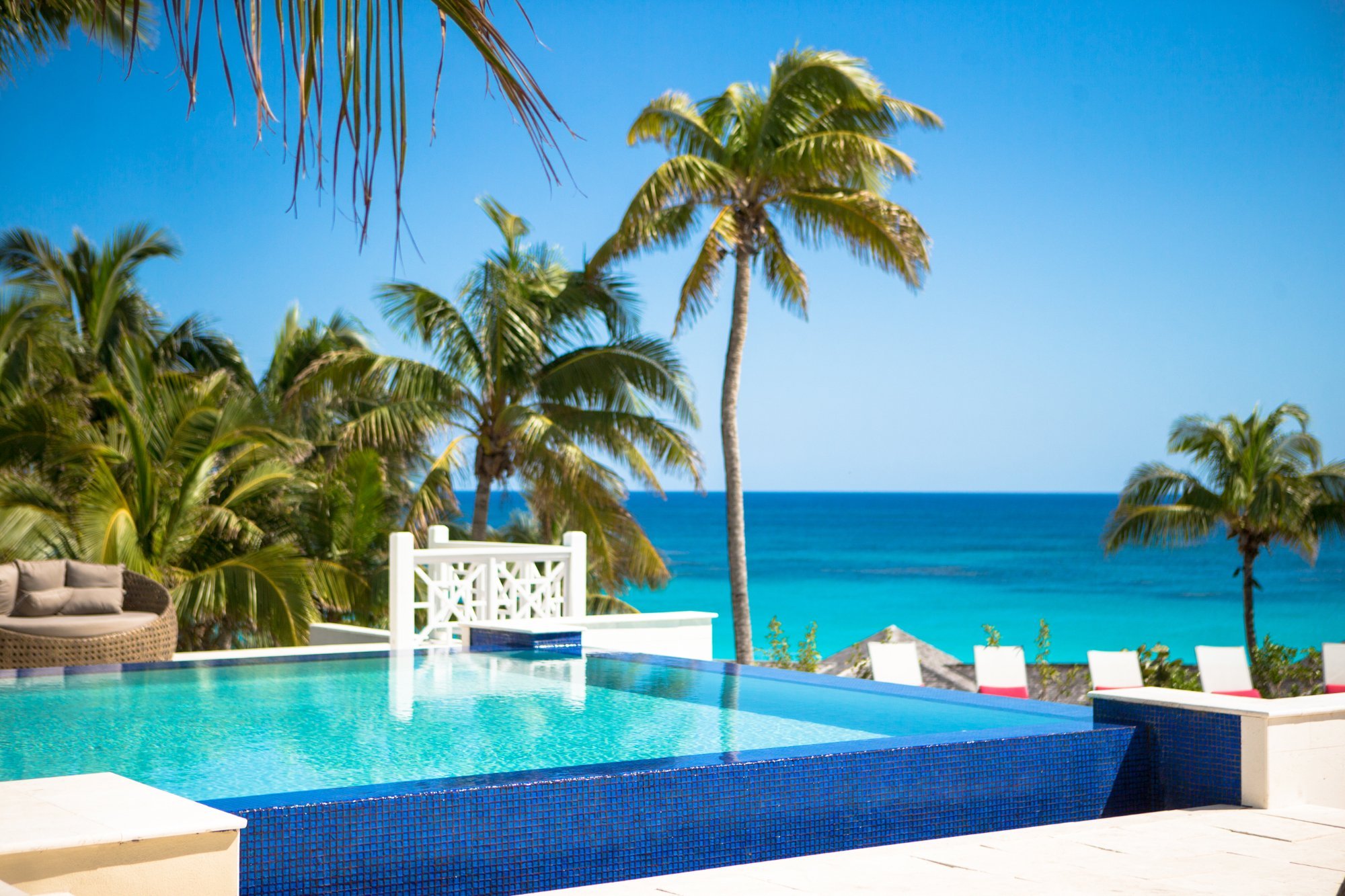 Coral Sands Inn & Cottages, Harbour Island by null