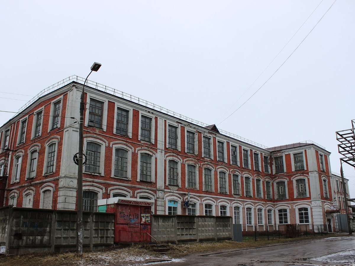 Factory Gusevskoi Crystal - All You Need to Know BEFORE You Go (2024)