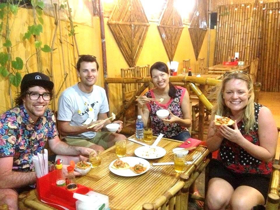 https://dynamic-media-cdn.tripadvisor.com/media/photo-o/0e/bc/d7/46/hoian-urban-adventures.jpg?w=1000&h=-1&s=1