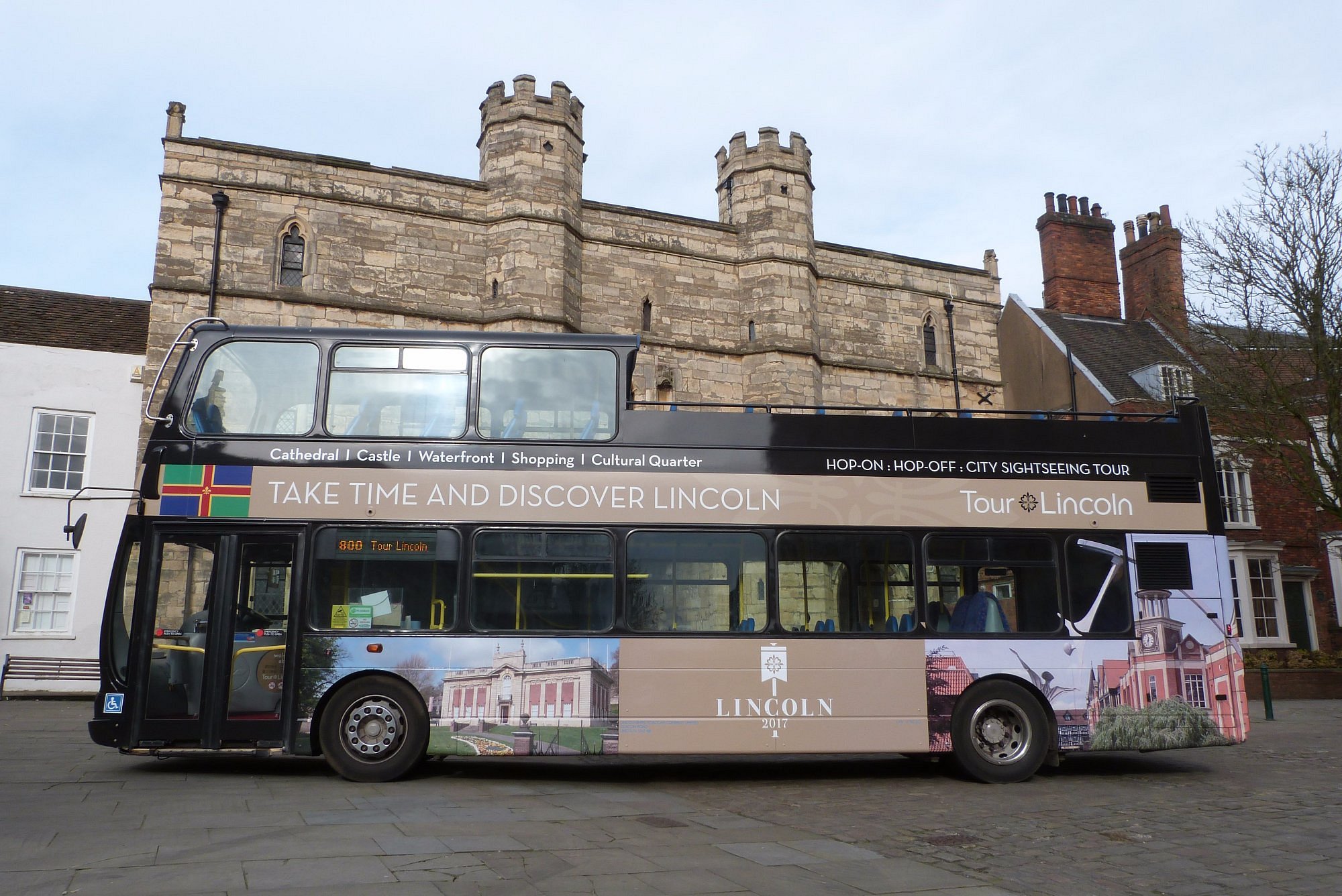 open top bus tour lincoln