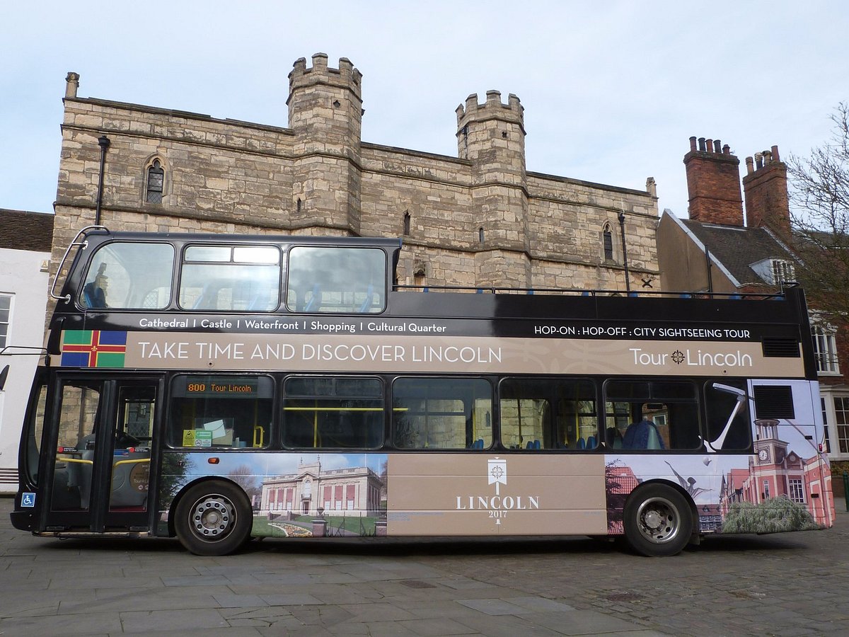 lincoln city tour bus