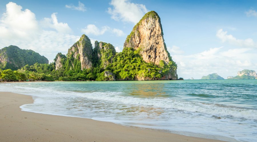 Railay Beach: A Guide For The Most Unique Holiday Ever!