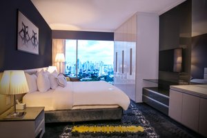 Room & Suite