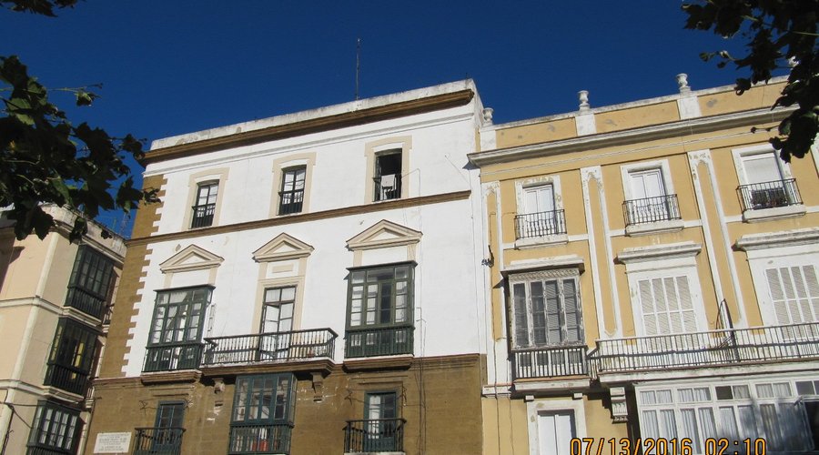 Building in Cadiz