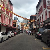 鄧波街景色