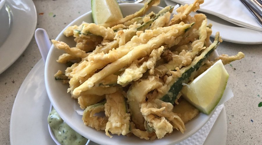 Zucchini chips