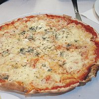 Pizza 4 quesos