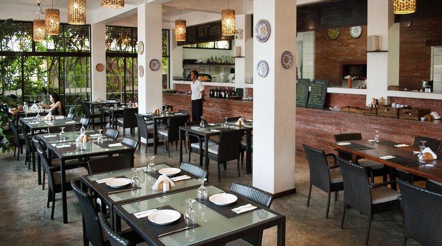 عشاء في Giuseppe Pizzeria and Sicilian Roast