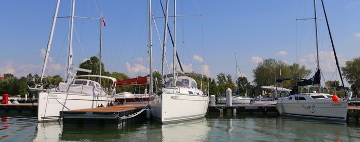 yacht club hotel balatonfenyves