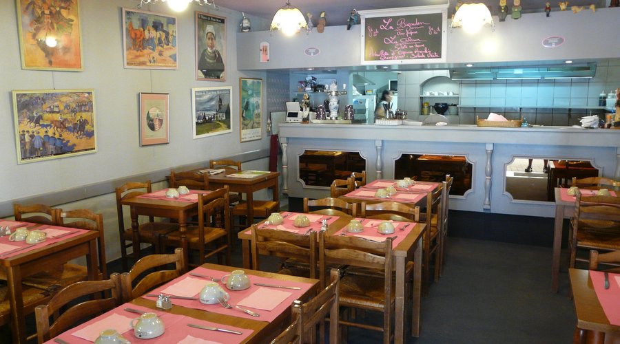 La bigouden, une crêperie au décor évocateur, dans la plus grande tradition Bretonne