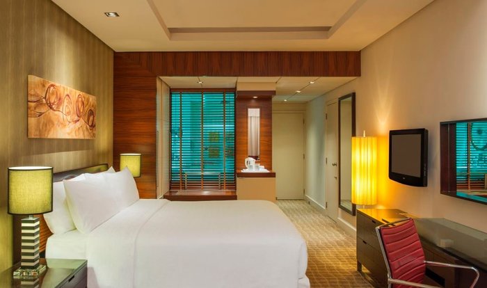 Four Points by Sheraton Bur Dubai Rooms: Pictures & Reviews - Tripadvisor