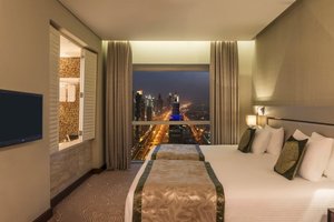 Room & Suite