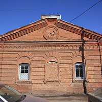 Здание старинного амбара