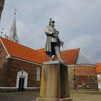 Frederik VII foran Sct. Jacobi Kirke